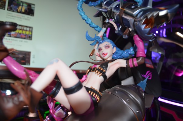 英雄联盟 暴走萝莉金克丝