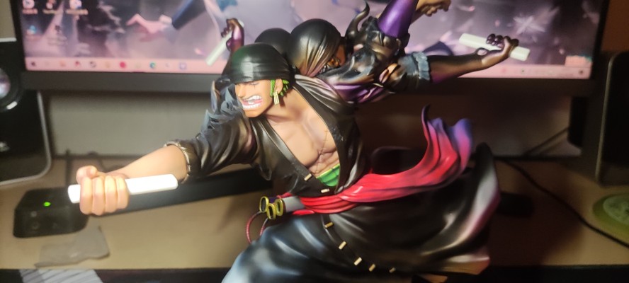 P.O.P 航海王“WA-MAXIMUM”罗罗诺亚·索隆 Ver.鬼气 九刀流“阿修罗”