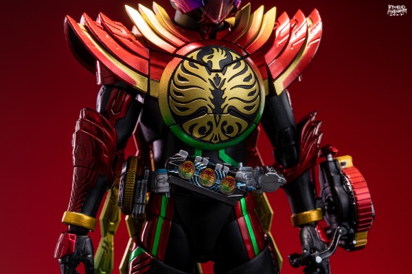 S.H.Figuarts(真骨雕制法) 假面骑士欧兹 十周年 复活的核心硬币 假面骑士欧兹 永恒鹰雀鹫联组