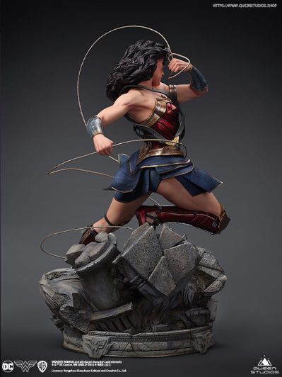 DC系列 DC漫画 神奇女侠 全身像