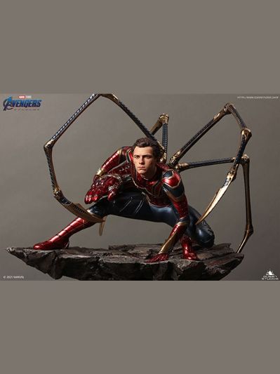 漫威系列 复仇者联盟4：终局之战 钢铁蜘蛛侠 全身像