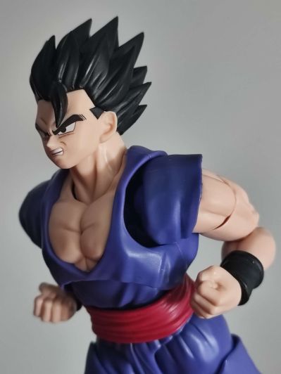 S.H.Figuarts  终极悟饭《龙珠超：超级人造人》