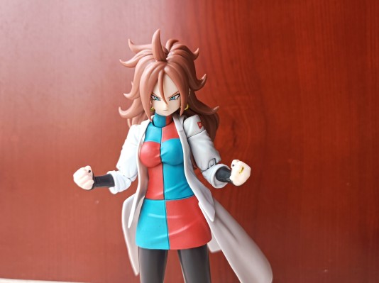 S.H.Figuarts 龙珠斗士Z DLC 人造人21号 (白衣)