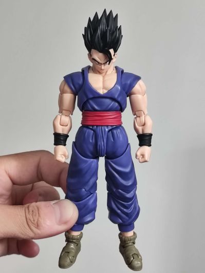 S.H.Figuarts  终极悟饭《龙珠超：超级人造人》