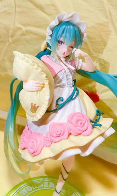 初音未来 童话仙境珍藏人偶 睡美人