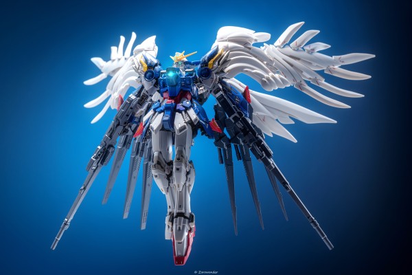 G.F.F.M.C. 新机动战记高达W 无尽的华尔兹 零式飞翼高达