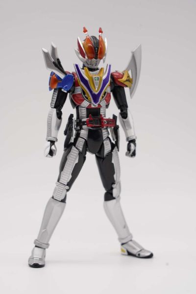 S.H.Figuarts 假面骑士电王 顶点形态