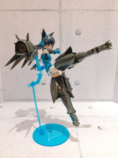 女神装置 机甲爱丽丝 小芦睦海