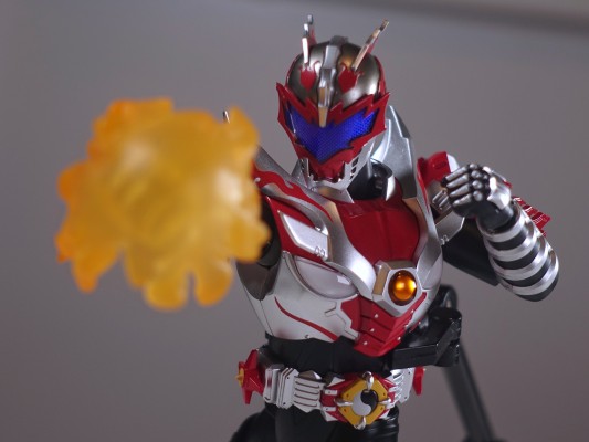 铠甲勇士形刻系列第六作   炎龙侠