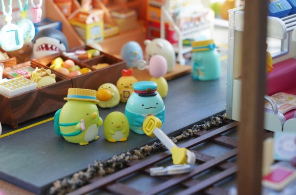 SAN-X 角落小伙伴 坐上电车出发吧！