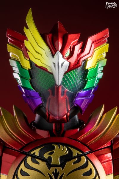 S.H.Figuarts(真骨雕制法) 假面骑士欧兹 十周年 复活的核心硬币 假面骑士欧兹 永恒鹰雀鹫联组