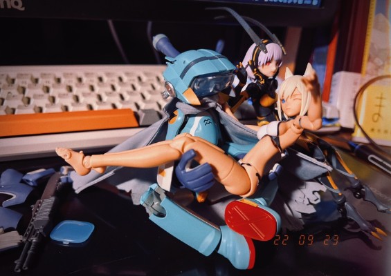 RIO:bone 特别的她 完治(蓝色)