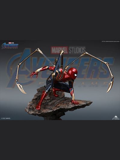 漫威系列 复仇者联盟4：终局之战 钢铁蜘蛛侠 全身像