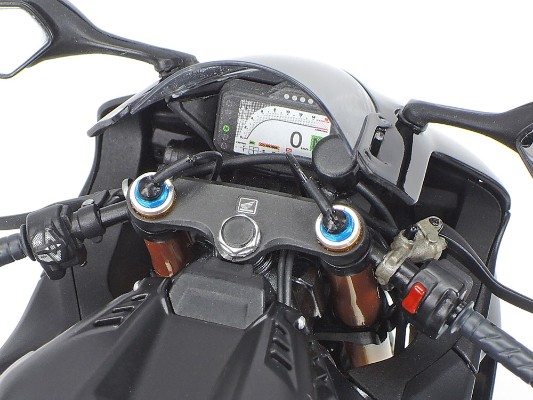 1/12 杰作收藏 （完成品） No.171 本田 CBR1000RR-R FIREBLADE SP（黑色）