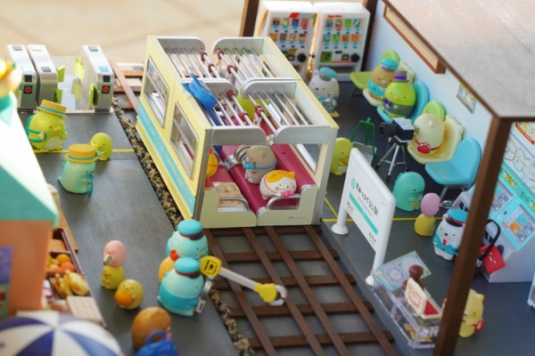 SAN-X 角落小伙伴 坐上电车出发吧！