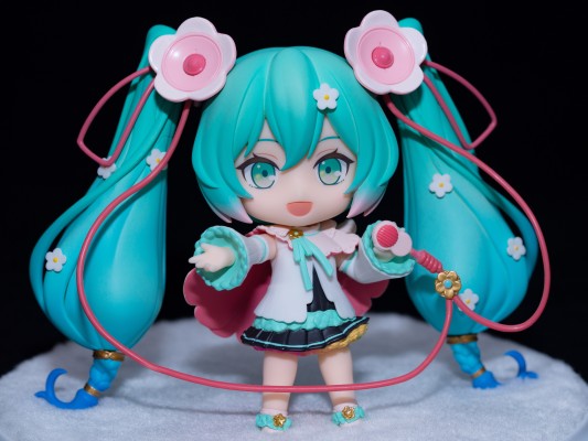 软绵绵毛绒 LL尺寸 初音未来 魔法未来2021