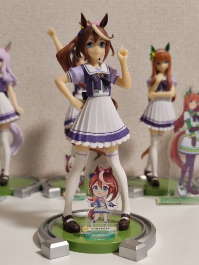 赛马娘  东海帝皇