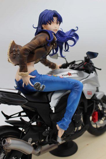 新世纪福音战士 葛城美里 与 摩托车