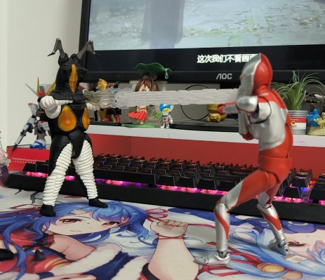 S.H.MonsterArts 哥斯拉：奇异点 终末哥斯拉 / 破灭型哥斯拉