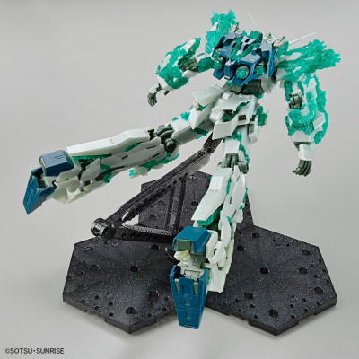 MG  高达基地限定 机动战士高达独角兽 独角兽高达（光之结晶体）