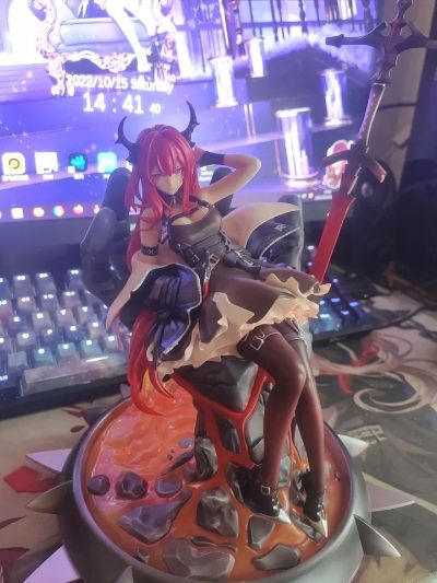 明日方舟 史尔特尔 熔火Ver.