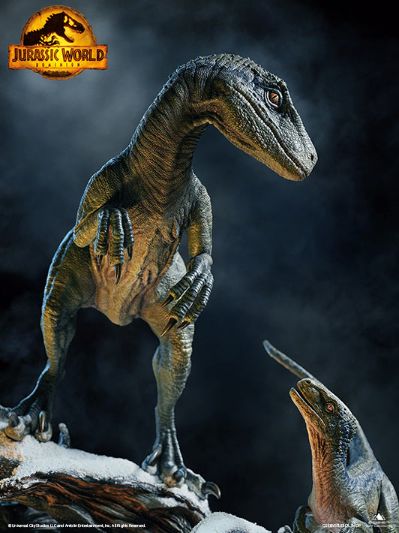 侏罗纪世界3 Blue 和 Beta 全身像