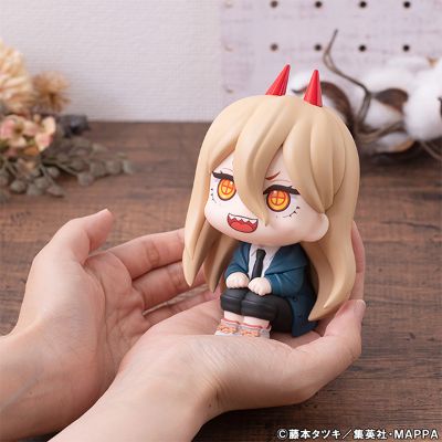 Look Up 链锯人 帕瓦