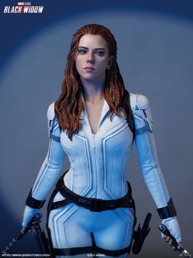 漫威系列 黑寡妇 黑寡妇 雪地服 全身像