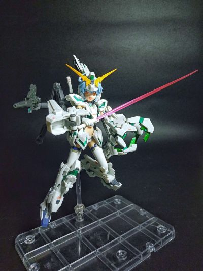 MS少女 高达UC RX-0独角兽高达 觉醒形态