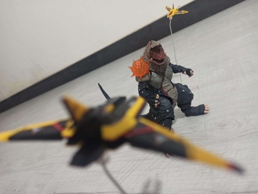 S.H.Figuarts  胜利飞燕一号与胜利飞燕二号