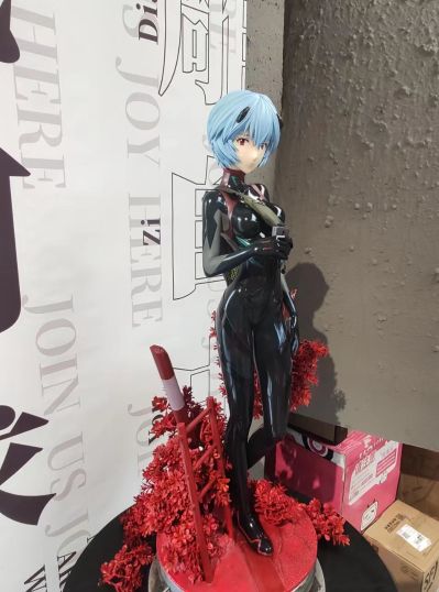 新世纪福音战士新剧场版：Q 绫波零 (暂称)