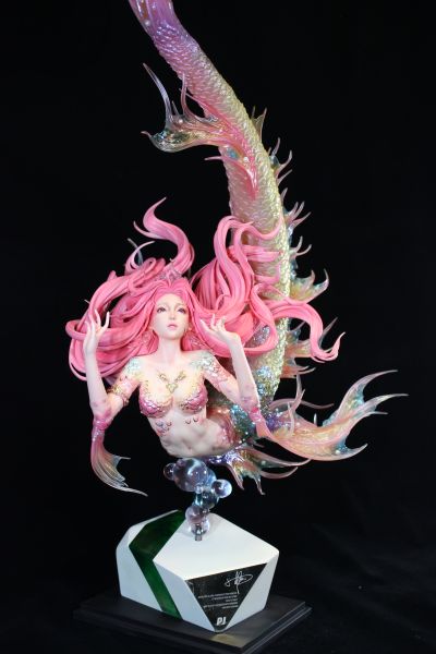 艺术家系列雕像 