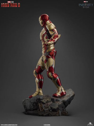 漫威系列 钢铁侠3 钢铁侠 42号装甲 全身像