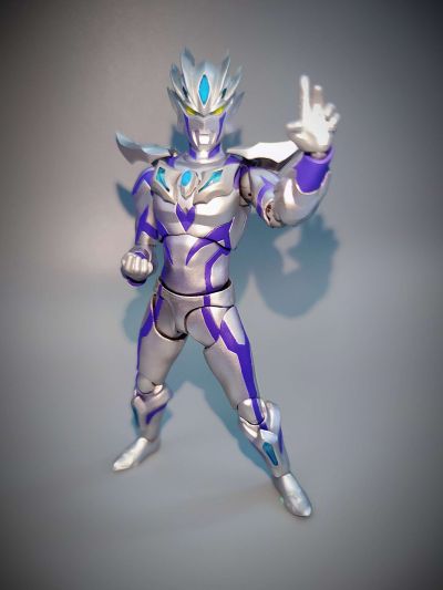 S.H.Figuarts   赛罗奥特曼 无限形态