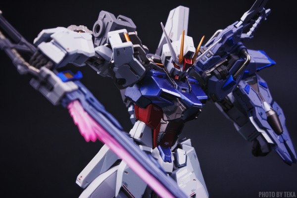 METAL BUILD 机动战士高达SEED 巨剑强袭装备 -METAL BUILD系列十周年纪念版-