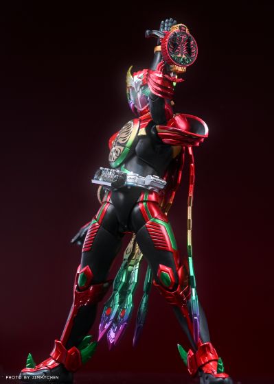 S.H.Figuarts(真骨雕制法) 假面骑士欧兹 十周年 复活的核心硬币 假面骑士欧兹 永恒鹰雀鹫联组