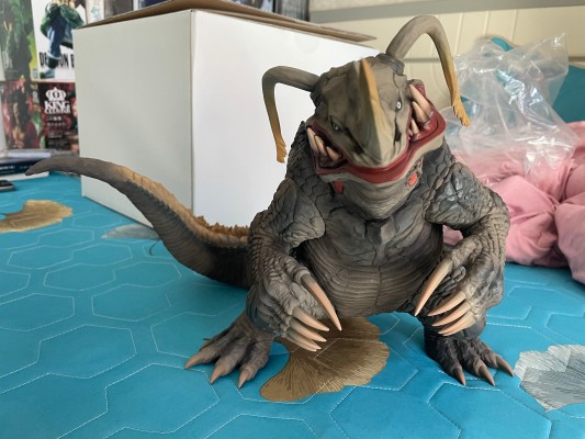 1/6 特摄系列 新·奥特曼 内隆噶