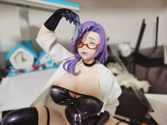 PrisonQueendom ～强制M男化调教～ 雪