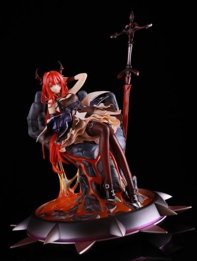 明日方舟 史尔特尔 熔火Ver.