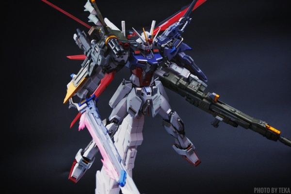 METAL BUILD 机动战士高达SEED 重炮强袭装备 -METAL BUILD系列十周年纪念版-