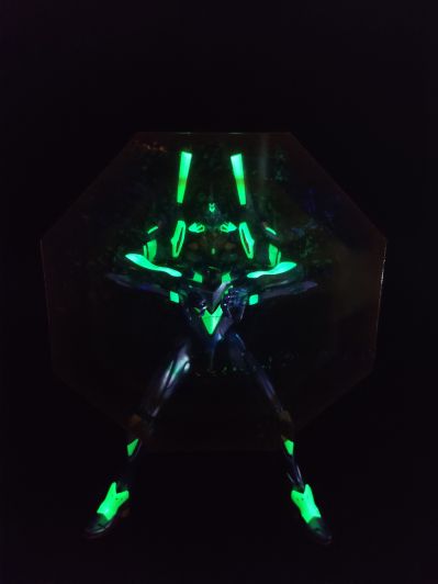 RG 新世纪福音战士新剧场版：序 通用人形决战兵器 人造人 EVA初号机 (夜间战斗样式)