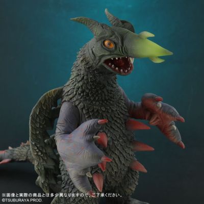 大怪兽系列 艾斯奥特曼 嘎兰 发光版