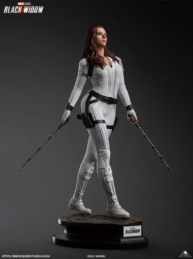 漫威系列 黑寡妇 黑寡妇 雪地服 全身像