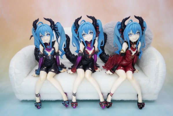 压泡面 初音未来 异色小恶魔