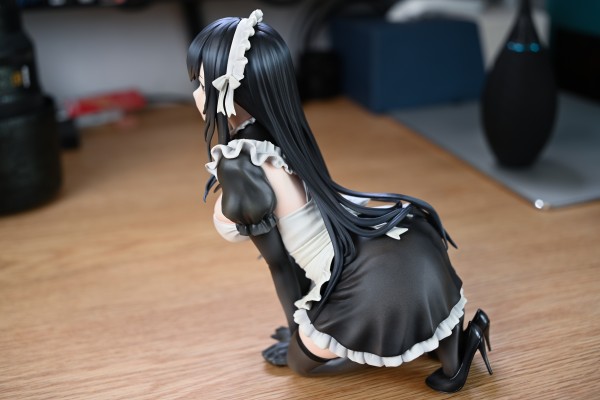 [拍粪片的人]还没开完箱，可爱都溢出来了 石狮子黑发女仆