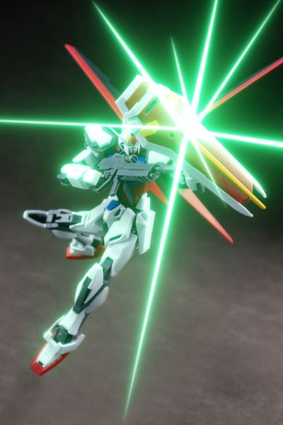 ROBOT魂＜机动战士系列＞   GAT-X105 强袭高达  剧中版