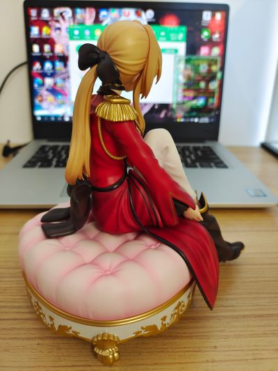 现实主义勇者的王国再建记 莉希雅·艾尔孚利登