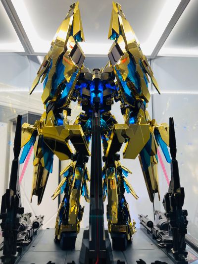 PG  机动战士高达独角兽(UC): 七十二分之一 RX-0 独角兽高达3号机 凤凰/菲尼克斯