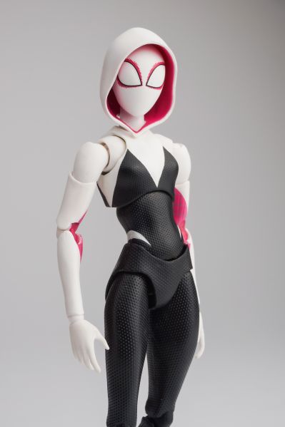 MAFEX No.134 蜘蛛侠：平行宇宙 蜘蛛格温 ＆ 蜘猪侠