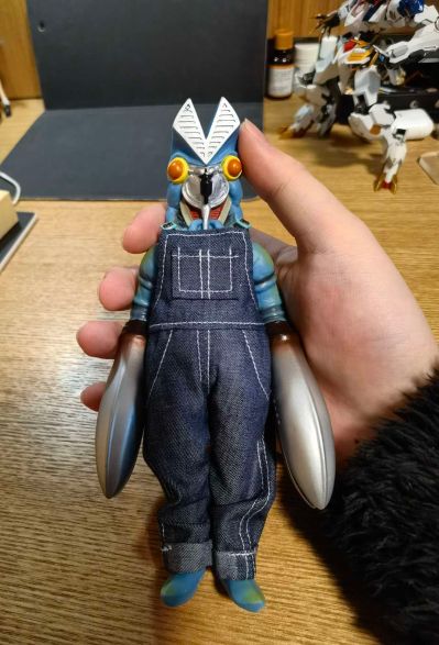 奥特曼怪獣500 #1 奥特曼マンギンガ 巴尔坦星人